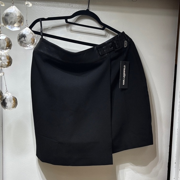 Karl Lagerfeld Dresses & Skirts - Karl Lagerfeld Black Pencil Skirt with Belt Detail